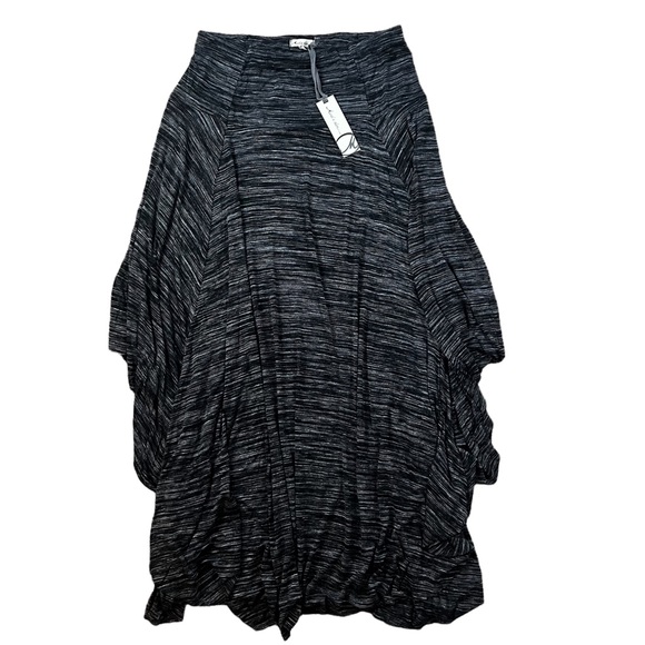 Mod-o-doc NWT Medium Space Dyed Jersey Round Midi Skirt Black Heather - Picture 2 of 9